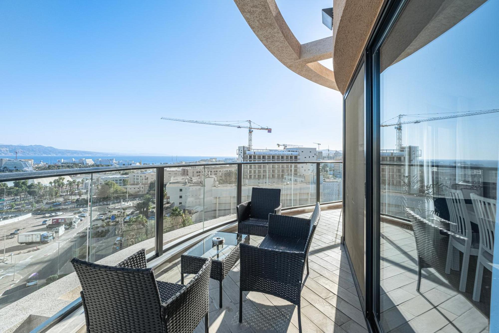 Apartment Luxury Penthouse With Sea View #62 By Hashdera Eilat